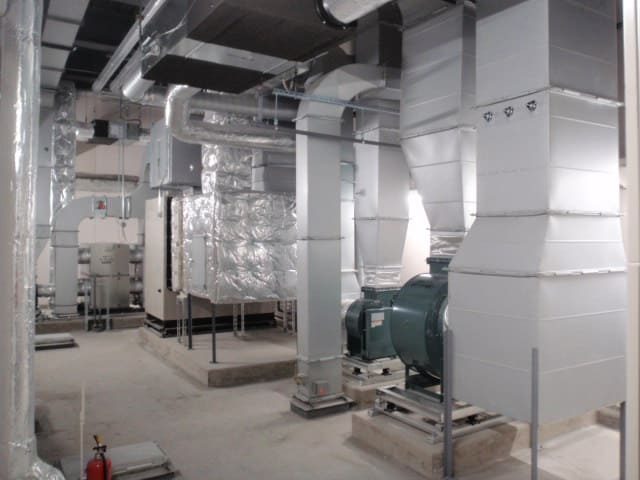 空調の心臓部です